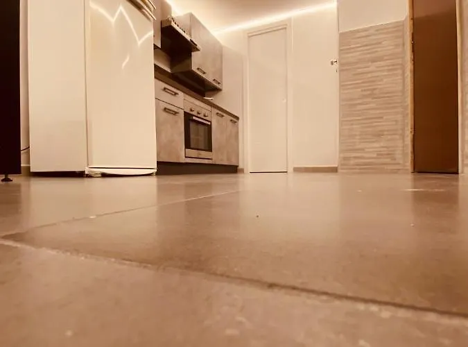 Dimora Falcone * バーリ