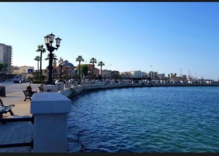 Dimora Falcone * バーリ